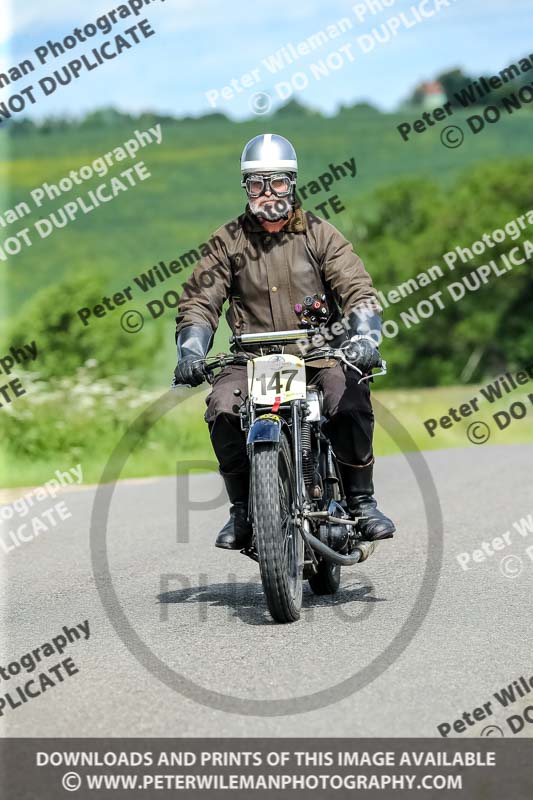 Vintage motorcycle club;eventdigitalimages;no limits trackdays;peter wileman photography;vintage motocycles;vmcc banbury run photographs